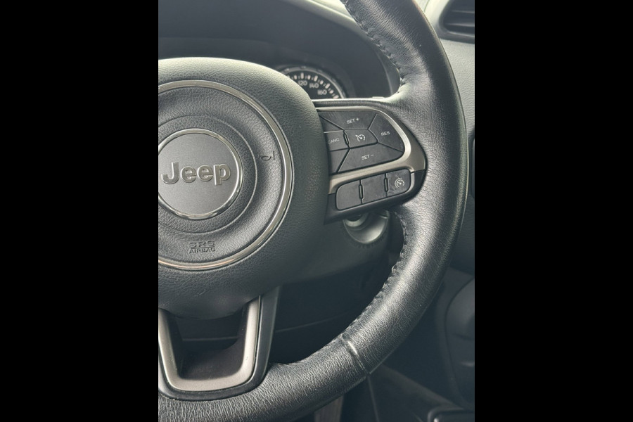 Jeep Renegade 1.4 MultiAir Limited - Automaat I Navigatie I Airco I Leer I Achteruitrij camera / PDC I Dealer onderhouden