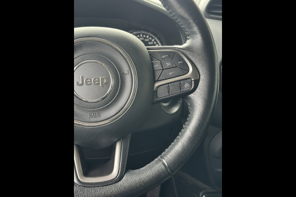 Jeep Renegade 1.4 MultiAir Limited - Automaat I Navigatie I Airco I Leer I Achteruitrij camera / PDC I Dealer onderhouden