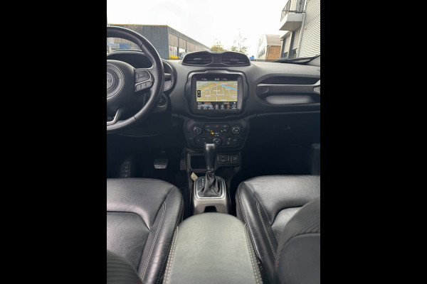 Jeep Renegade 1.4 MultiAir Limited - Automaat I Navigatie I Airco I Leer I Achteruitrij camera / PDC I Dealer onderhouden