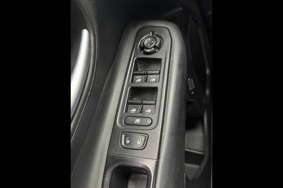 Jeep Renegade 1.4 MultiAir Limited - Automaat I Navigatie I Airco I Leer I Achteruitrij camera / PDC I Dealer onderhouden