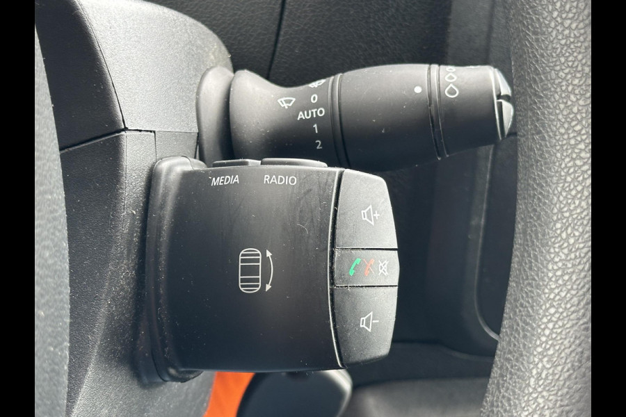 Opel Movano 2.3 CDTI L1H2*NAVI*ECC*PDC*CRUISE*TEL*