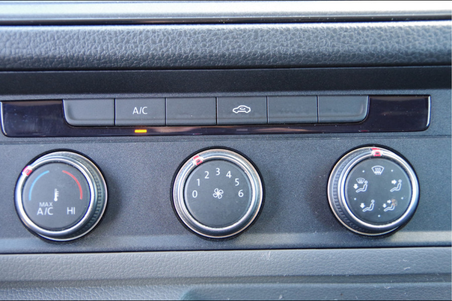 Volkswagen Crafter 35 2.0 TDI L3H2 3-ZITS, 140PK AUT. STANDKACHEL, GEV. ERGO COMFORT STOEL, CRUISE, NAVI, AIRCO