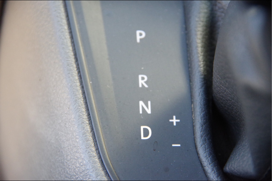 Volkswagen Crafter 35 2.0 TDI L3H2 3-ZITS, 140PK AUT. STANDKACHEL, GEV. ERGO COMFORT STOEL, CRUISE, NAVI, AIRCO