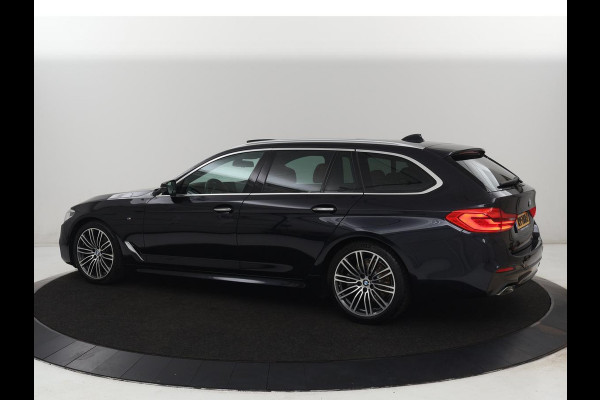 BMW 5 Serie 520i M Sport | Panoramadak | Head-Up | 360 Camera | Leder | Stoelverwarming | Carplay | Sfeerverlichting | Full LED | Park Assist | DAB | Live Cockpit | Sportstoelen | Navigatie | Dodehoek detectie