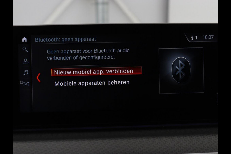 BMW 5 Serie 520i M Sport | Panoramadak | Head-Up | 360 Camera | Leder | Stoelverwarming | Carplay | Sfeerverlichting | Full LED | Park Assist | DAB | Live Cockpit | Sportstoelen | Navigatie | Dodehoek detectie