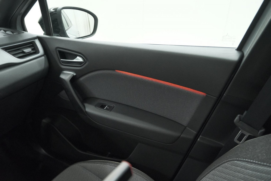 Renault Captur TCe 90 Techno | Camera | Navigatie | Apple Carplay | Pack Full Screen | 18 Inch Lichtmetalen Velgen