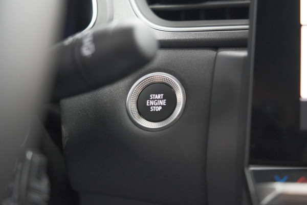 Renault Captur TCe 90 Techno | Camera | Navigatie | Apple Carplay | Pack Full Screen | 18 Inch Lichtmetalen Velgen