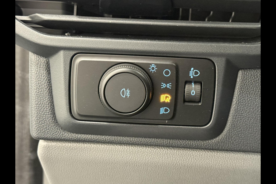 Ford Transit Custom 300 2.0 TDCI L2H1 Trend NM Automaat Dubbele Cabine Airco Cruise Navi PDC Camera Carplay