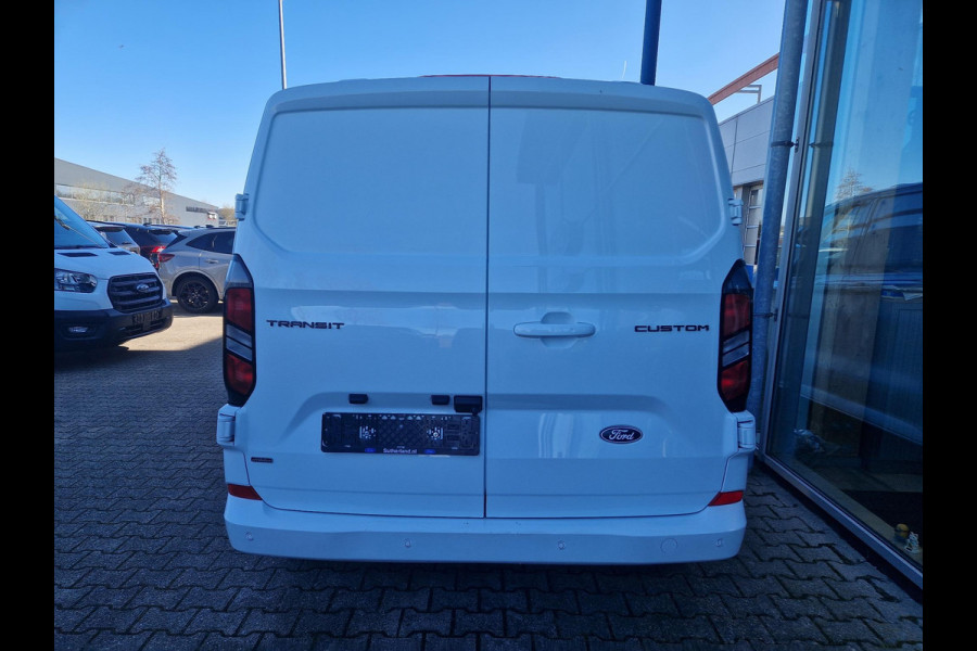 Ford Transit Custom 320 2.5 PHEV L1H1 Limited | Automaat | Stoelverwarming | Camera | 2.300 kg geremd trekgewicht