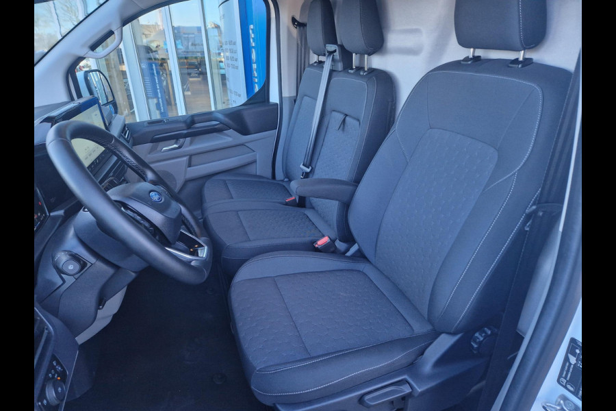 Ford Transit Custom 320 2.5 PHEV L1H1 Limited | Automaat | Stoelverwarming | Camera | 2.300 kg geremd trekgewicht