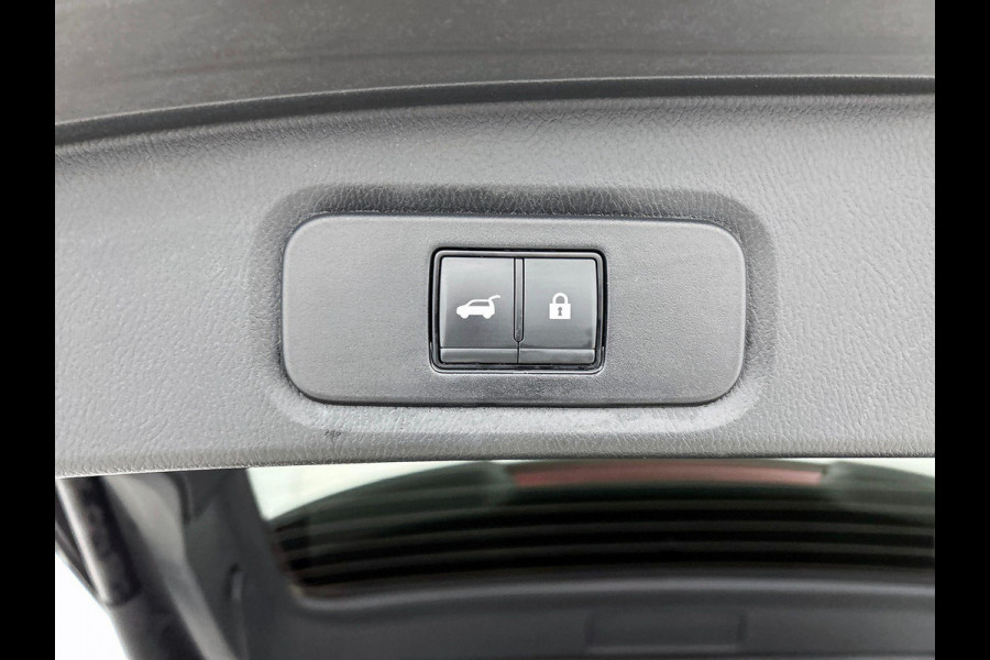 Nissan QASHQAI 1.3 MHEV Xtronic Tekna Plus PANORAMADAK | LEER | MEM. STOEL | MASSAGE | BOSE