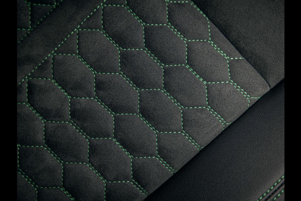 Audi RS3 Sportback 2.5 TFSI quattro | HULK edition | Carbon | Kuipstoelen | Sonos | Stoelverwarming |