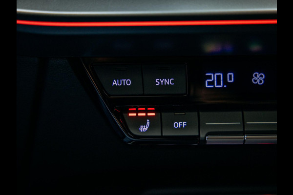 Audi RS3 Sportback 2.5 TFSI quattro | HULK edition | Carbon | Kuipstoelen | Sonos | Stoelverwarming |