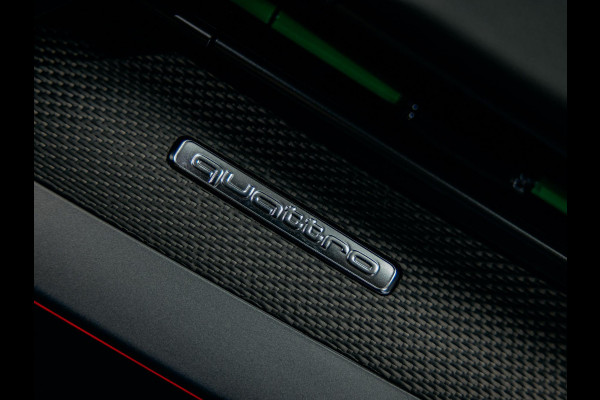 Audi RS3 Sportback 2.5 TFSI quattro | HULK edition | Carbon | Kuipstoelen | Sonos | Stoelverwarming |