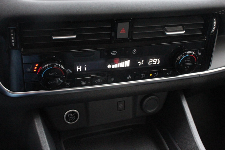 Nissan QASHQAI 1.3 MHEV 158pk Xtronic Acenta | Navigatie | Apple Carplay/Andoid Auto | Parkeersensor achter | Camera | Adaptive Cruise Control | Blind Spot Assist | Stuur- en stoelverwarming | Ledverlichting | Climatronic