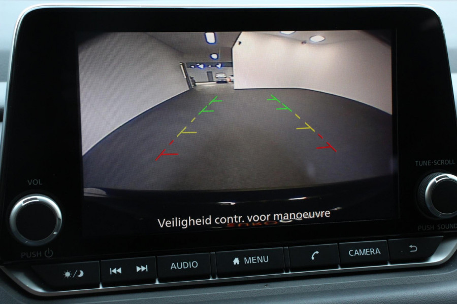 Nissan QASHQAI 1.3 MHEV 158pk Xtronic Acenta | Navigatie | Apple Carplay/Andoid Auto | Parkeersensor achter | Camera | Adaptive Cruise Control | Blind Spot Assist | Stuur- en stoelverwarming | Ledverlichting | Climatronic