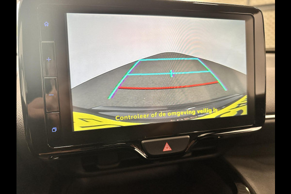 Toyota Yaris Cross 1.5 Hybrid Dynamic Navigatie Apple Carplay/Android Auto Camera Parkeersensoren achter Adaptive Cruise Control Full LED Lichtmetalen velgen Climate Control