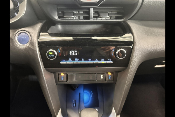 Toyota Yaris Cross 1.5 Hybrid Dynamic Navigatie Apple Carplay/Android Auto Camera Parkeersensoren achter Adaptive Cruise Control Full LED Lichtmetalen velgen Climate Control
