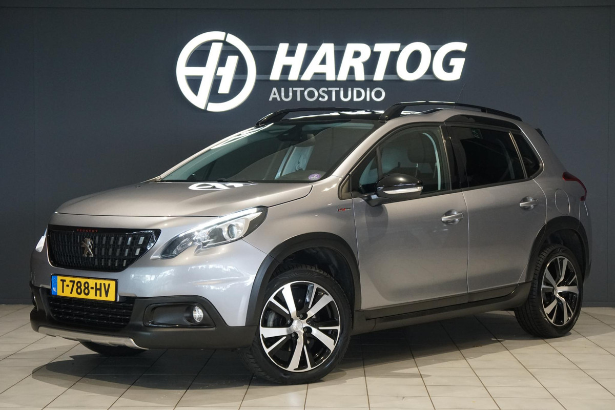 Peugeot 2008 1.2 PureTech GT-Line + TREKHAAK / PANORAMA / STOELVERWARMING / SENSOREN