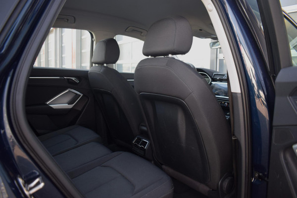 Audi Q3 35 TFSI | Apple Carplay | Elektr. achterklep | Dodehoek det. |