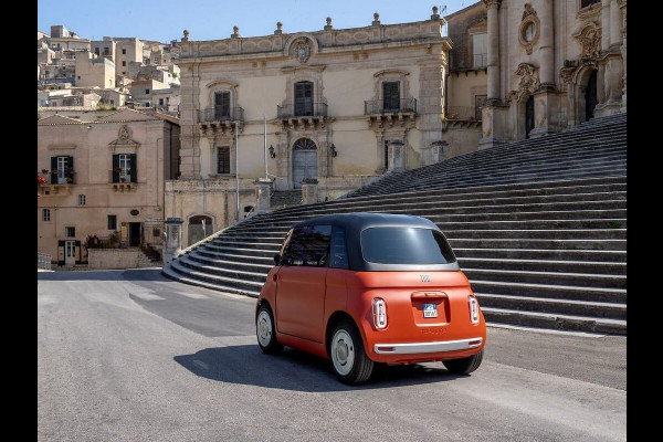 Fiat TOPOLINO Base | Rosso Corallo | Koningsdag 538 actie ! | Private Lease € 149,-* | Actieradius 75km | Rijklaar