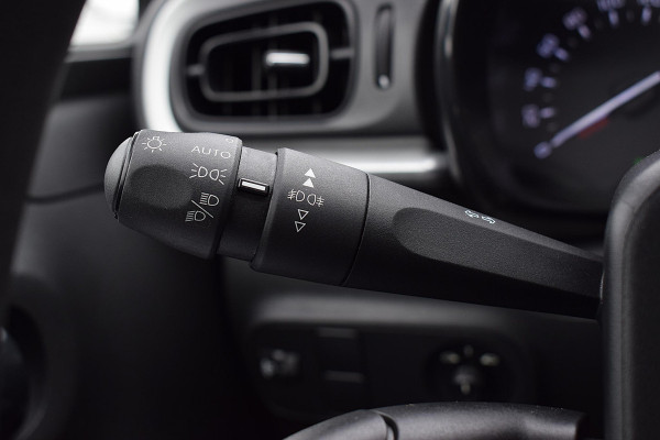 Citroën C3 1.2 PureTech Feel | Apple CarPlay | Cruise | LED | Climate