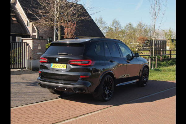BMW X5 xDrive45e High Executive | M-Pakket | Carbon Pakket | Bowers & Wilkins | Saphirschwarz metallic | NL-Auto |
