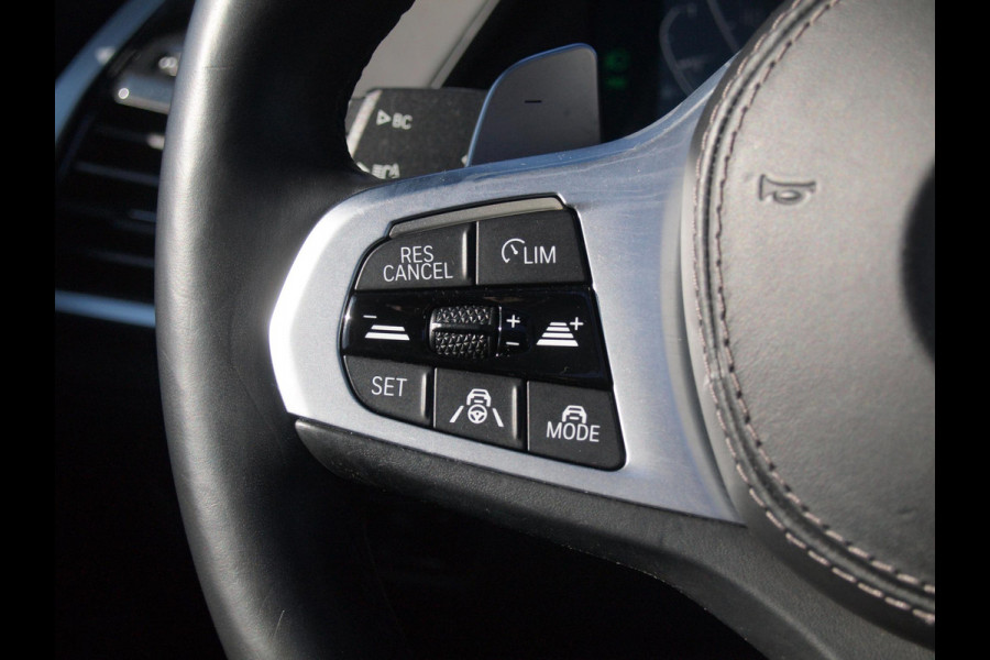 BMW X5 xDrive45e High Executive | M-Pakket | Carbon Pakket | Bowers & Wilkins | Saphirschwarz metallic | NL-Auto |