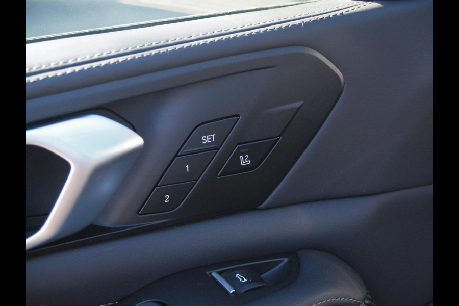 BMW X5 xDrive45e High Executive | M-Pakket | Carbon Pakket | Bowers & Wilkins | Saphirschwarz metallic | NL-Auto |