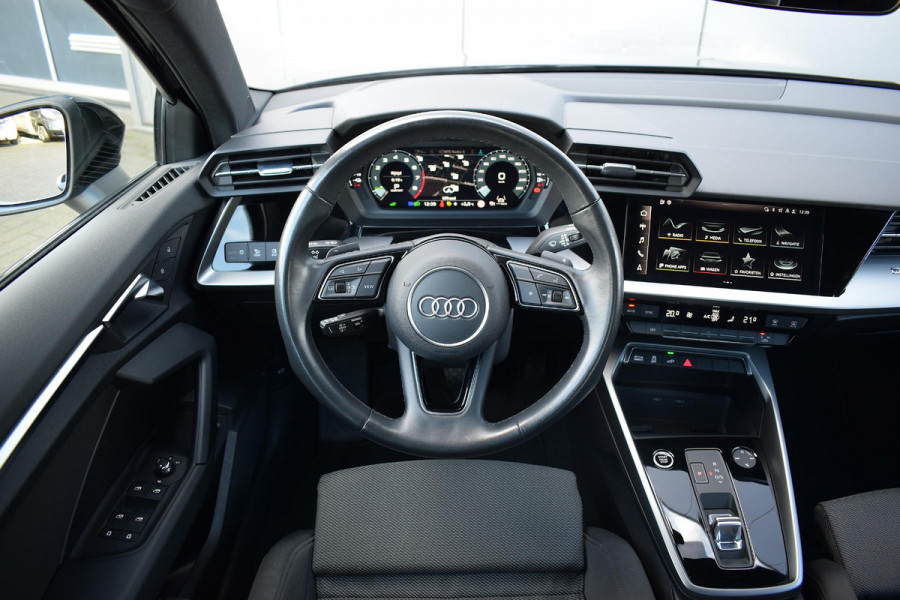 Audi A3 Sportback 40 TFSI e Business edition | Apple CarPlay | LED | Sportstoelen | Climate