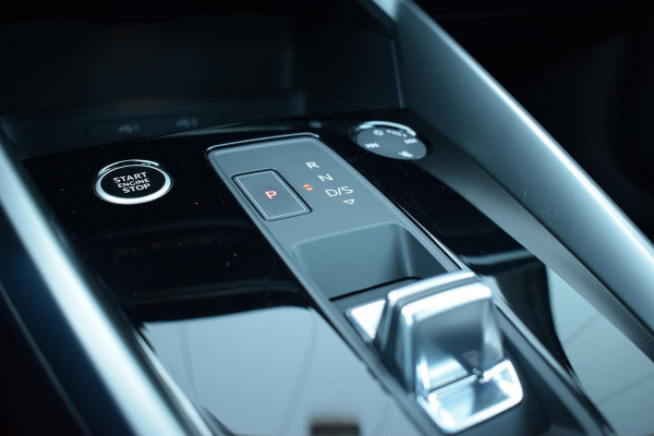 Audi A3 Sportback 40 TFSI e Business edition | Apple CarPlay | LED | Sportstoelen | Climate