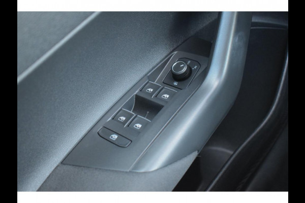 Volkswagen Polo 1.0 TSI Highline Business R | R-Line | Apple CarPlay | Half Leer | Sportstoelen