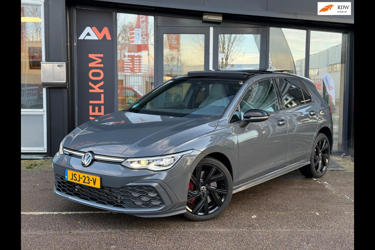Volkswagen Golf 1.4 eHybrid GTE | Pano | Leer | IQ | Memory