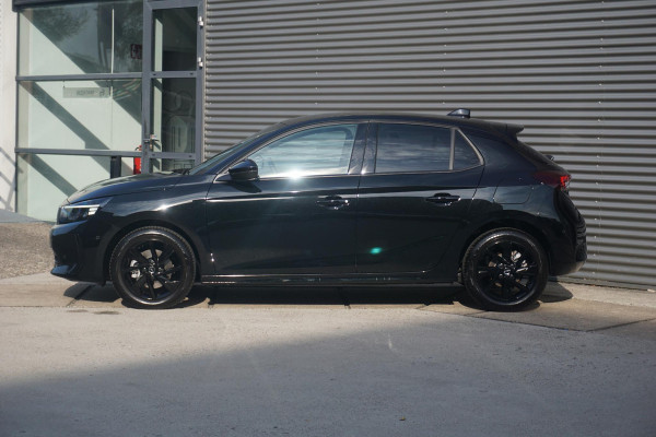 Opel Corsa 1.2 Turbo 100 Pk Ultimate Opel Corsa 1.2 Turbo 100 Pk  Ultimate | Navigatie Pro | Climate Control | Winter pack | Parkpilots/Camera 180° | Alcantara | All Weather banden | Keyless |