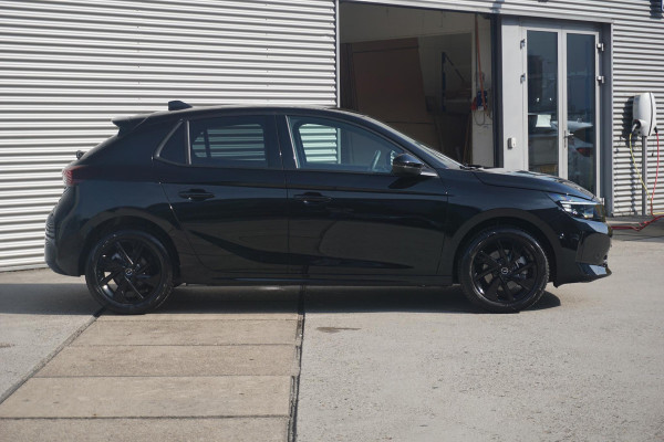 Opel Corsa 1.2 Turbo 100 Pk Ultimate Opel Corsa 1.2 Turbo 100 Pk  Ultimate | Navigatie Pro | Climate Control | Winter pack | Parkpilots/Camera 180° | Alcantara | All Weather banden | Keyless |