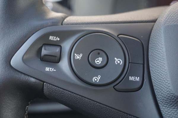 Opel Corsa 1.2 Turbo 100 Pk Ultimate Opel Corsa 1.2 Turbo 100 Pk  Ultimate | Navigatie Pro | Climate Control | Winter pack | Parkpilots/Camera 180° | Alcantara | All Weather banden | Keyless |