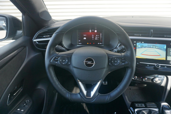 Opel Corsa 1.2 Turbo 100 Pk Ultimate Opel Corsa 1.2 Turbo 100 Pk  Ultimate | Navigatie Pro | Climate Control | Winter pack | Parkpilots/Camera 180° | Alcantara | All Weather banden | Keyless |