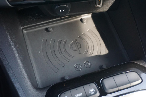 Opel Corsa 1.2 Turbo 100 Pk Ultimate Opel Corsa 1.2 Turbo 100 Pk  Ultimate | Navigatie Pro | Climate Control | Winter pack | Parkpilots/Camera 180° | Alcantara | All Weather banden | Keyless |