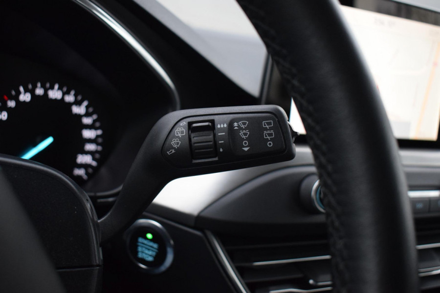 Ford FOCUS Wagon Wagon 1.5 EcoBlue Titanium Business | Automaat | Trekhaak | Apple CarPlay | Climate