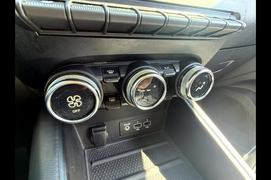 Renault Captur 1.6 E-Tech Plug-in Hybrid 160 Edition One Panoramadak, Stoelverwarming