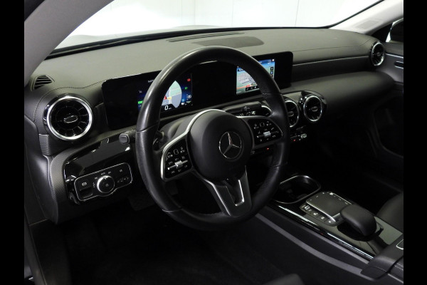Mercedes-Benz CLA-Klasse Shooting Brake 250e Advantage NAVI/CAMERA/NIGHT/LED/18"LMV!