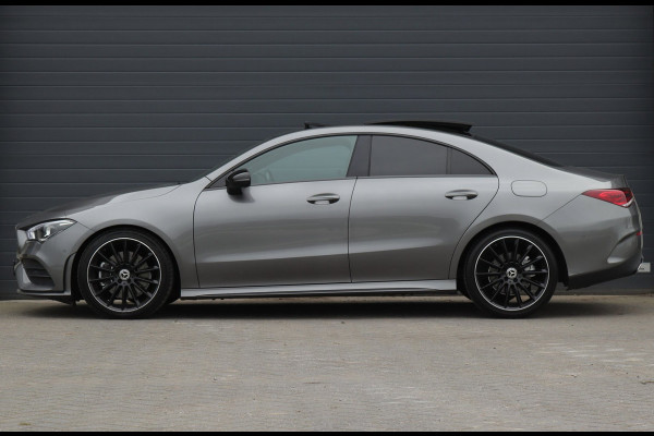 Mercedes-Benz CLA-Klasse 220 4MATIC Sfeerverlichting AMG Pakket Pano