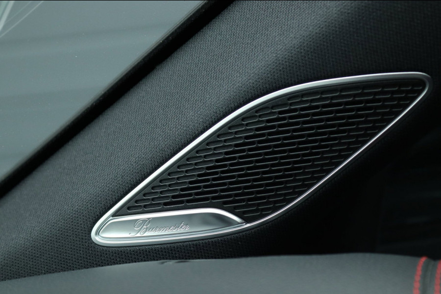 Mercedes-Benz CLA-Klasse 220 4MATIC Sfeerverlichting AMG Pakket Pano