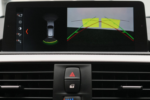 BMW 1-serie 120i Edition Sport Line Shadow High Executive Leer, H&K, Camera, Keyless, Cruise, Standkachel, Bluetooth, PDC, DAB, 18''