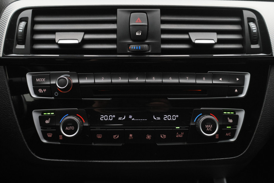 BMW 1-serie 120i Edition Sport Line Shadow High Executive Leer, H&K, Camera, Keyless, Cruise, Standkachel, Bluetooth, PDC, DAB, 18''