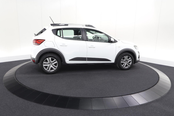 Dacia SANDERO Stepway 1.0 TCe 90 Comfort | Apple Carplay | Parkeersensoren | Cruise Control