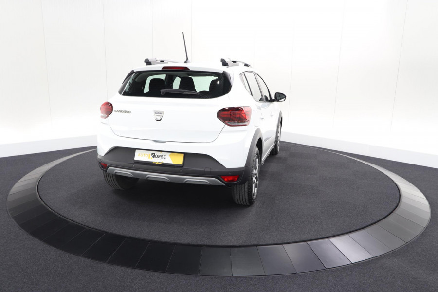 Dacia SANDERO Stepway 1.0 TCe 90 Comfort | Apple Carplay | Parkeersensoren | Cruise Control