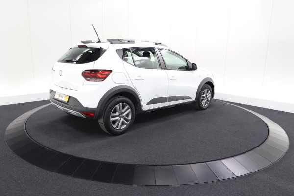 Dacia SANDERO Stepway 1.0 TCe 90 Comfort | Apple Carplay | Parkeersensoren | Cruise Control