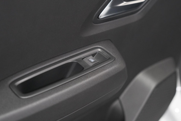 Dacia SANDERO Stepway 1.0 TCe 90 Comfort | Apple Carplay | Parkeersensoren | Cruise Control