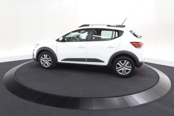 Dacia SANDERO Stepway 1.0 TCe 90 Comfort | Apple Carplay | Parkeersensoren | Cruise Control
